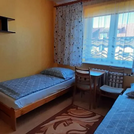 Henryk Homestay